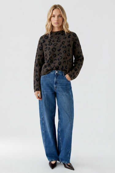Pull à motif léopard