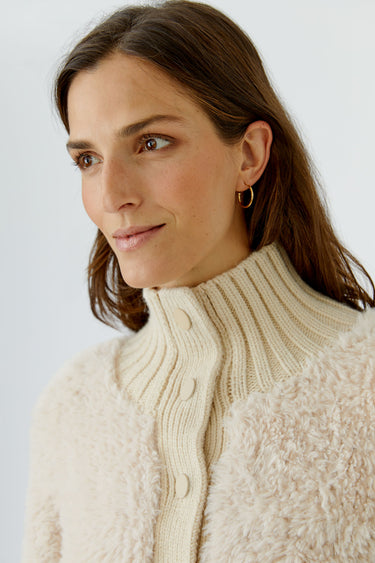 Cardigan en fausse fourrure