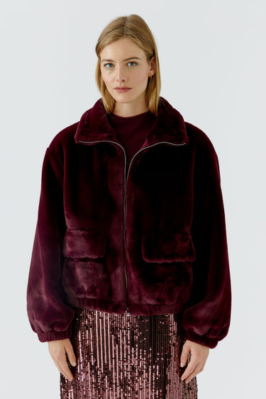 Veste en fausse fourrure