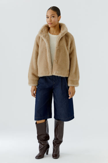 Veste en fausse fourrure