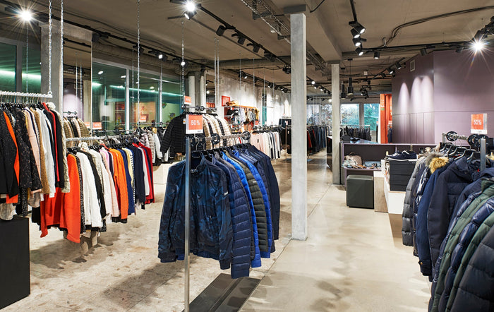 Angéloz Mode Outlet, espace de vente