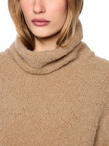 Pull à col roulé tricoté en Allemagne · Fashion Cloud 5504c827