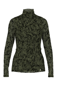 Pulls & Cardigans