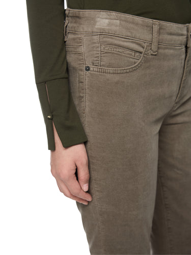 Pantalon en tissu SILEA, coupe slim · Fashion Cloud fd4b5b88