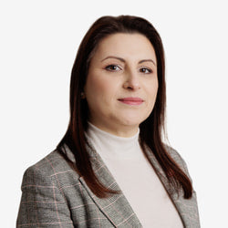 Vera C.